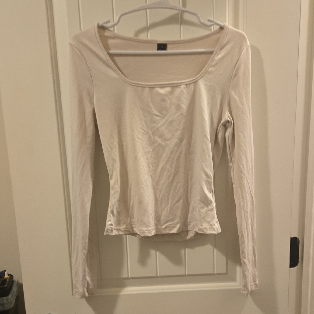 Shein Scoop Neck Longsleeve Size S